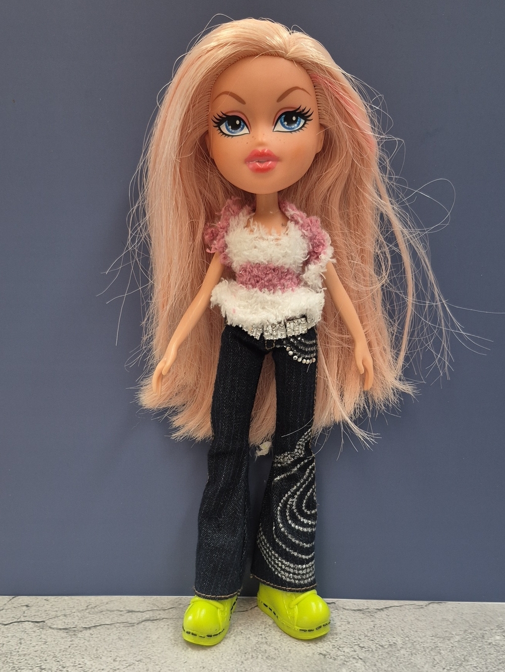 Bratz Selfie Snaps "Cloe" Doll